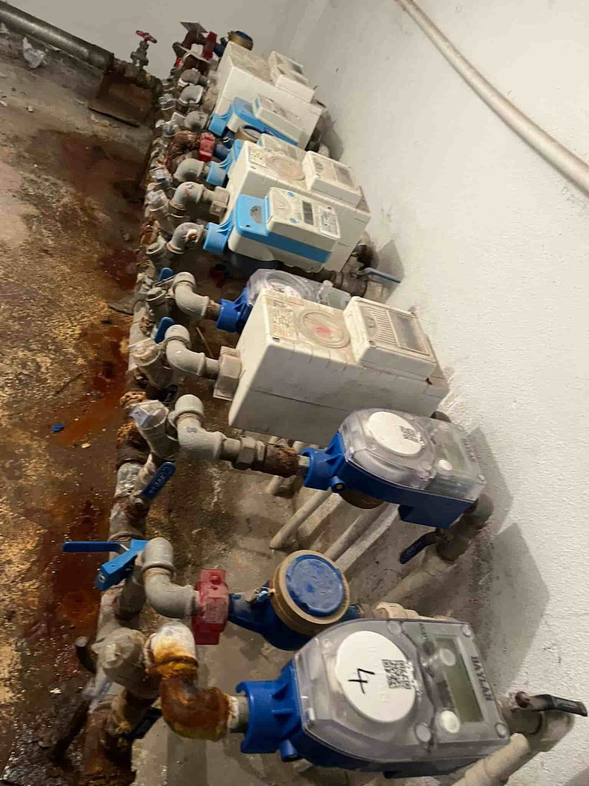 Sayaç, vana ve pompa bağlantı grubu